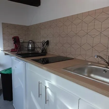 아파트 Lila Centre-ville T2 Renove Cocon Cosy Parking 45m2 Charleville-Mézières