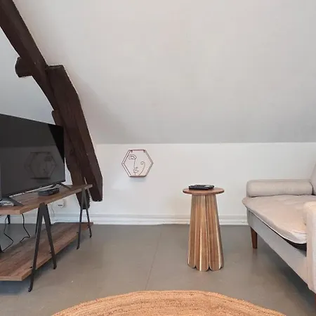 Lila Centre-ville T2 Rénové Cocon Cosy Parking 45m2 Appartamento *